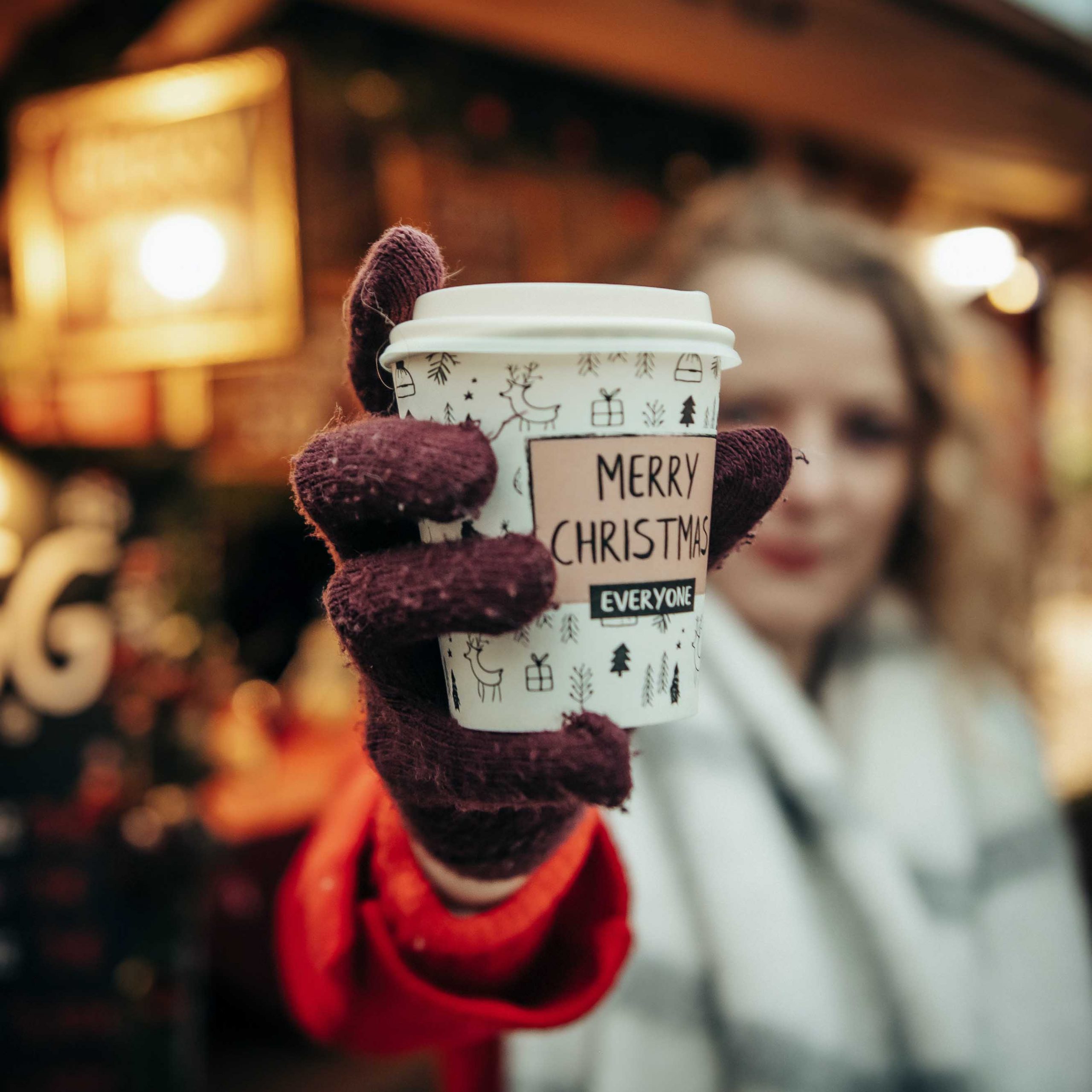 kevin-lehtla-mulled wine-unsplash-1x1