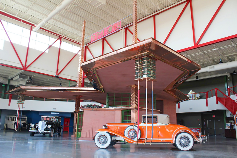 Frank Lloyd Wright Filling Station