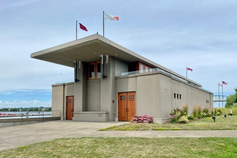 Frank Lloyd Wright's Fontana Boathouse