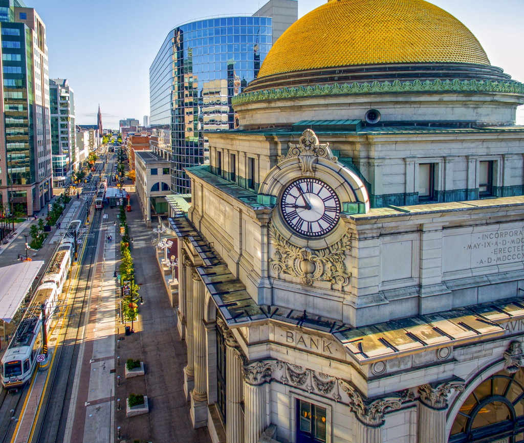 Downtown Icons & Hidden Treasures Walking Tour 2pm