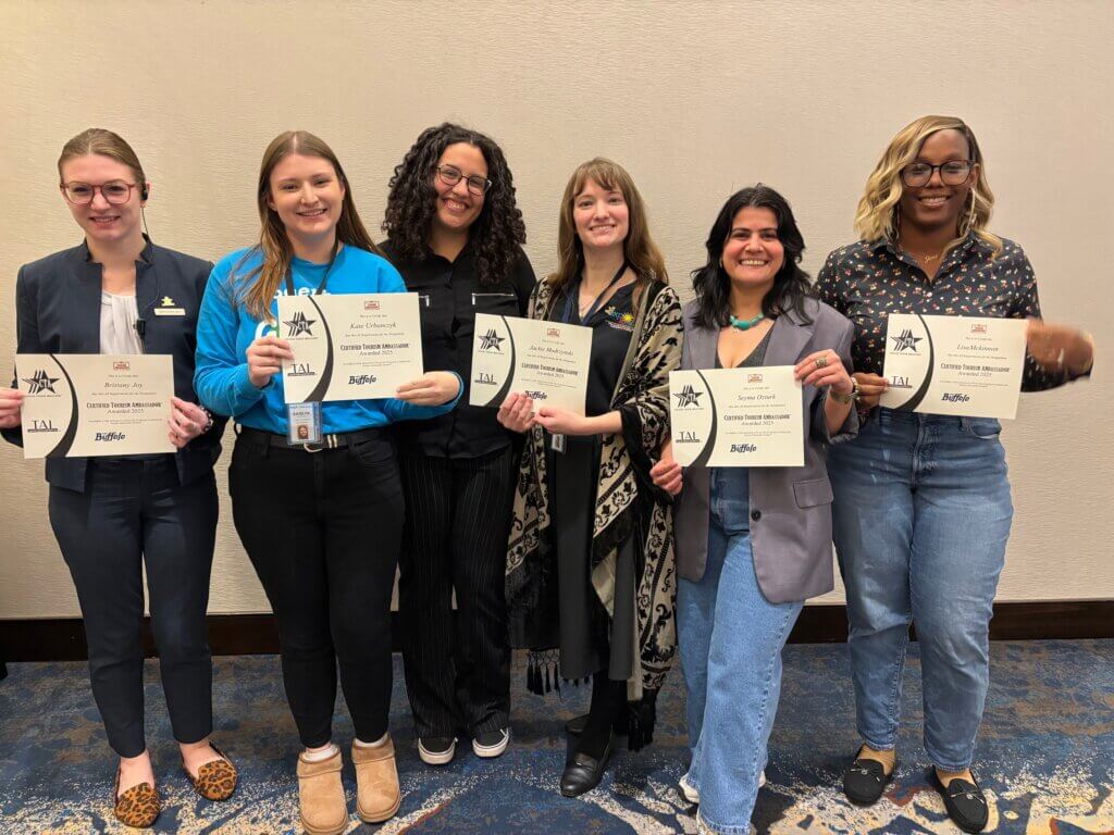 picture of graduated buffalo certified tourism ambassadors