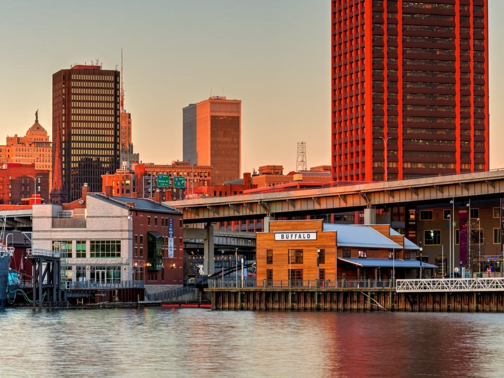 Canalside Walking Tour 6pm